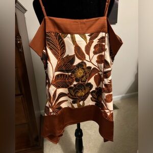 Spaghetti strap flower shell